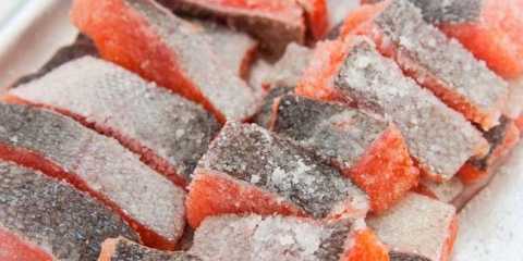 Jak chutně a rychle nakládat lososa? Recepty doma